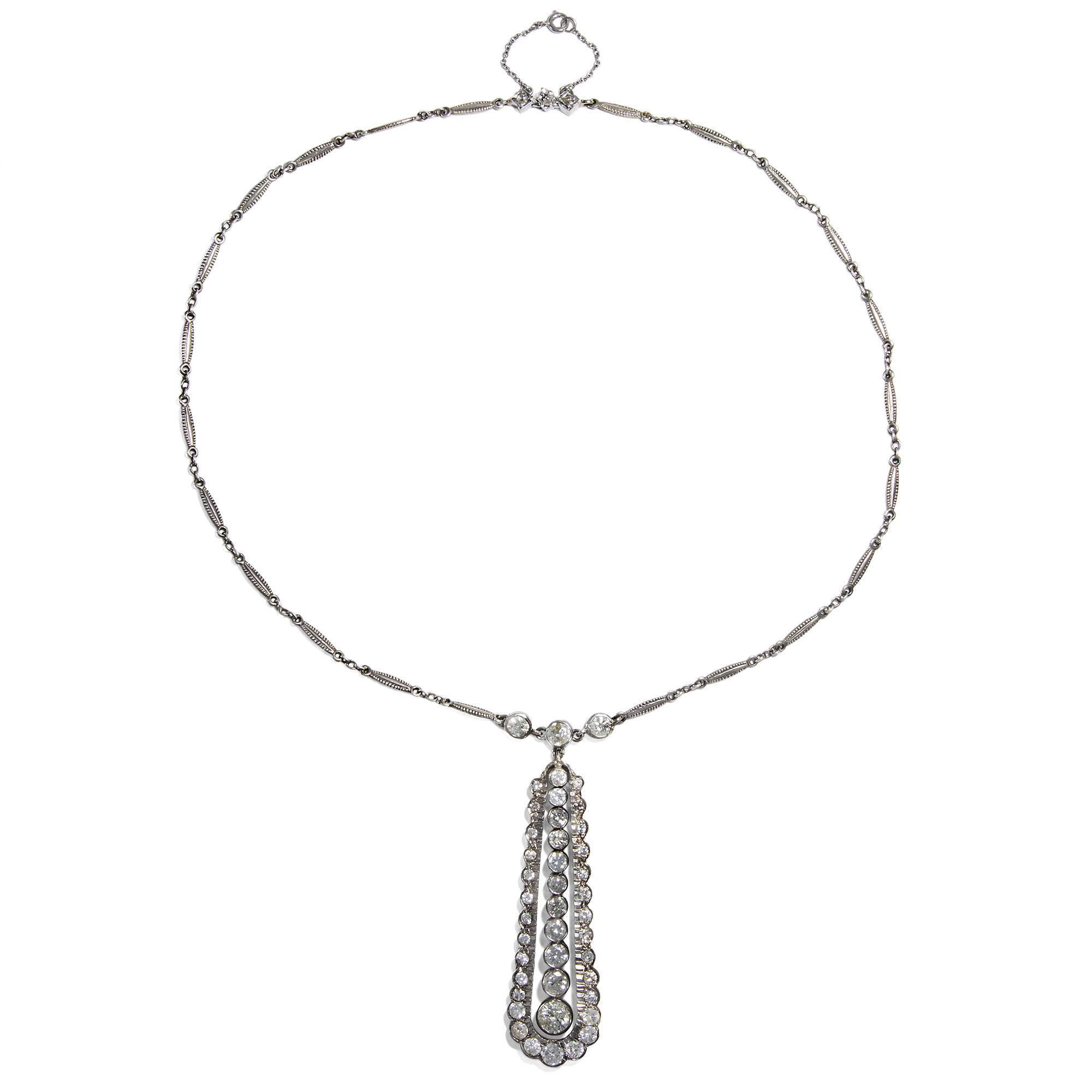 613490-hofer-antikschmuck-Wunderbare-vintage-Demi-Parure-mit-Brillanten-in-Weissgold-um-1950-Erinnerung-an-glanzvolle-Zeiten_1