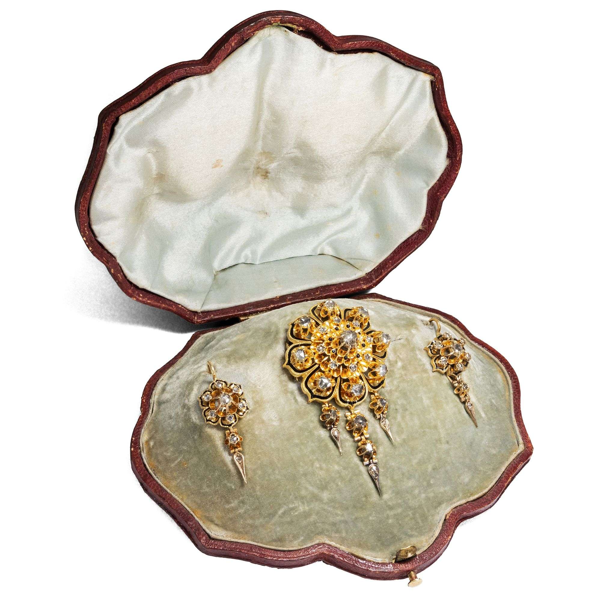 616600-hofer-antikschmuck-Antike-Demi-Parure-mit-Diamantrosen-in-emailliertem-Gold-oesterreich-Ungarn-um-1870-Bluetenregen