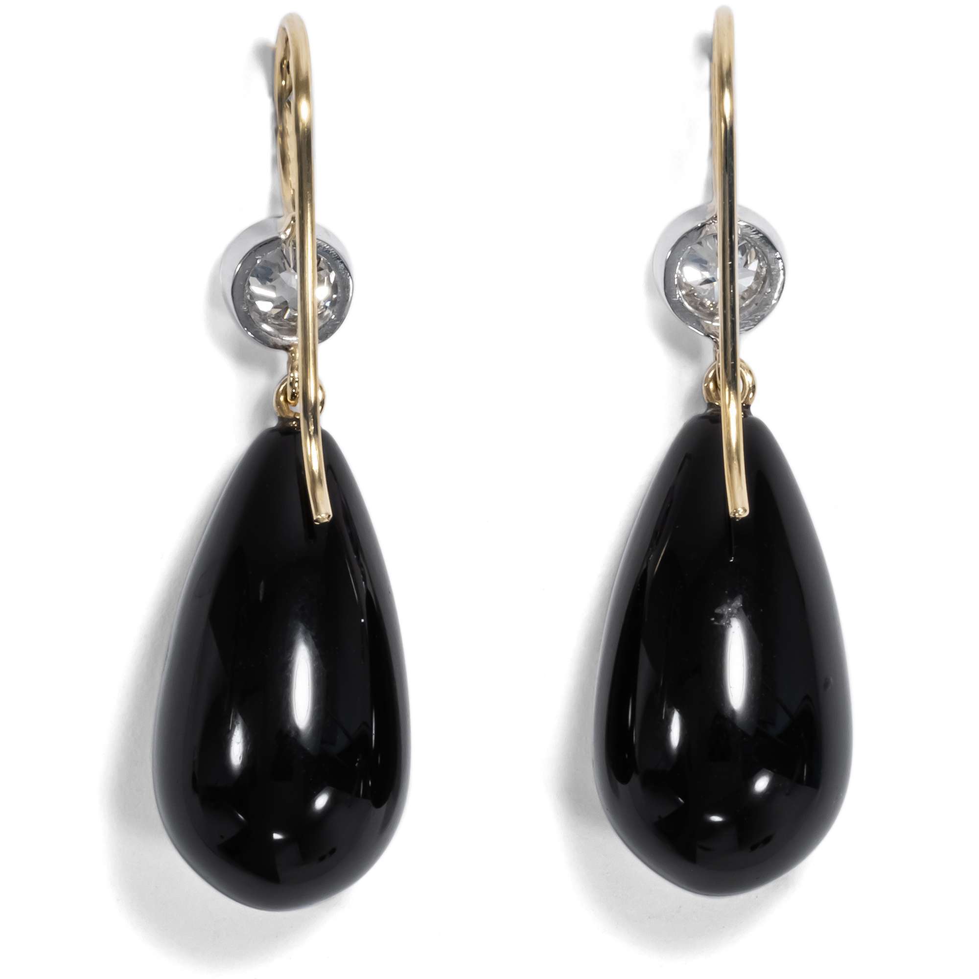 620553-hofer-antikschmuck-Elegante-Ohrhaenger-aus-Onyx-und-antiken-Altschliff-Brillanten-in-Gold-und-Platin-um-1925-2023-Day-and-Night_3