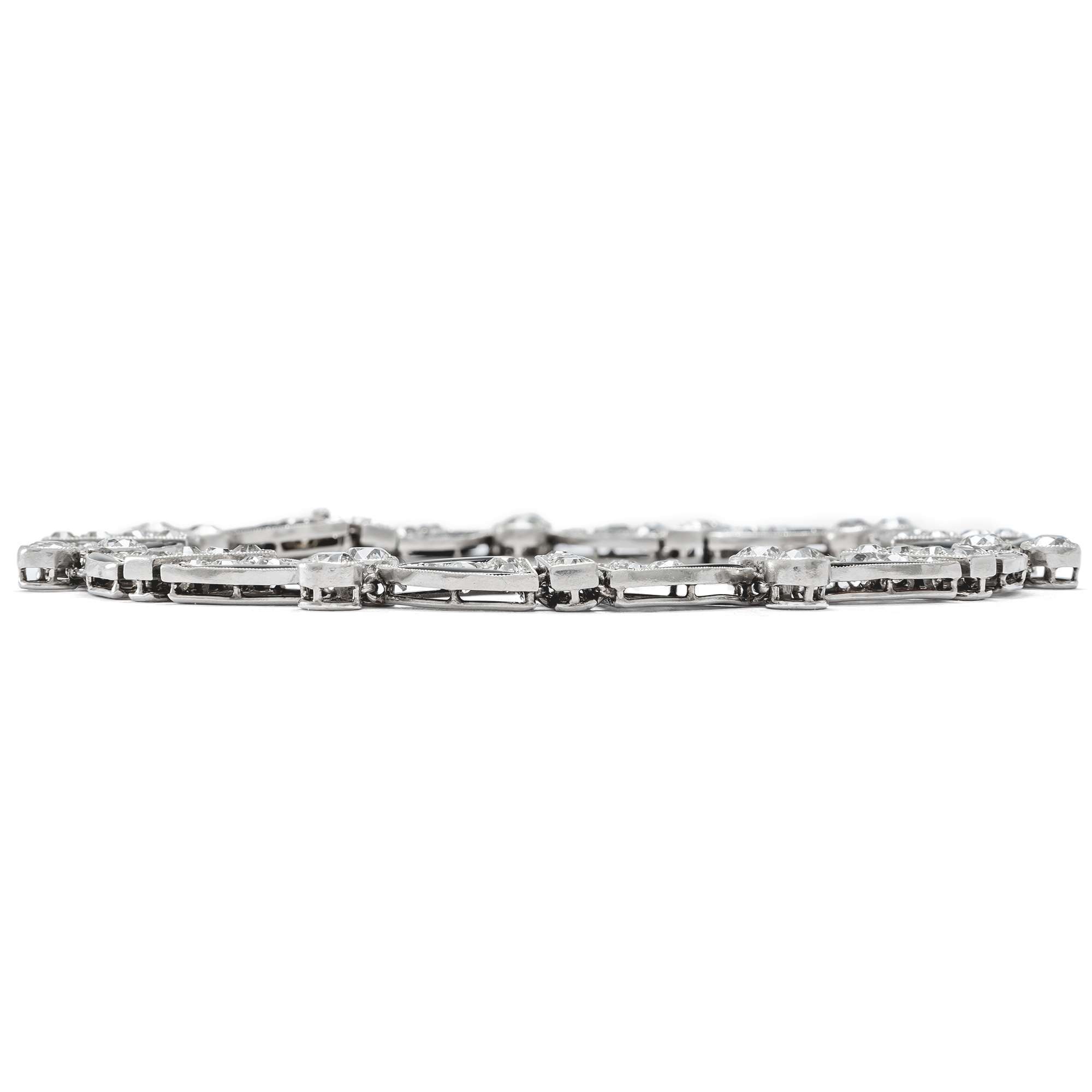 624319-hofer-antikschmuck-Kostbares-Armband-mit-Diamanten-in-Platin-und-Gold-Frankreich-um-1925-Frage-der-Perspektive_1