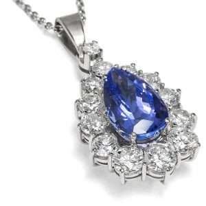 625334-hofer-antikschmuck-Traumhafter-vintage-Anhaenger-mit-Tansanit-und-Diamanten-in-Weissgold-um-1980-Jenseits-von-Afrika_4