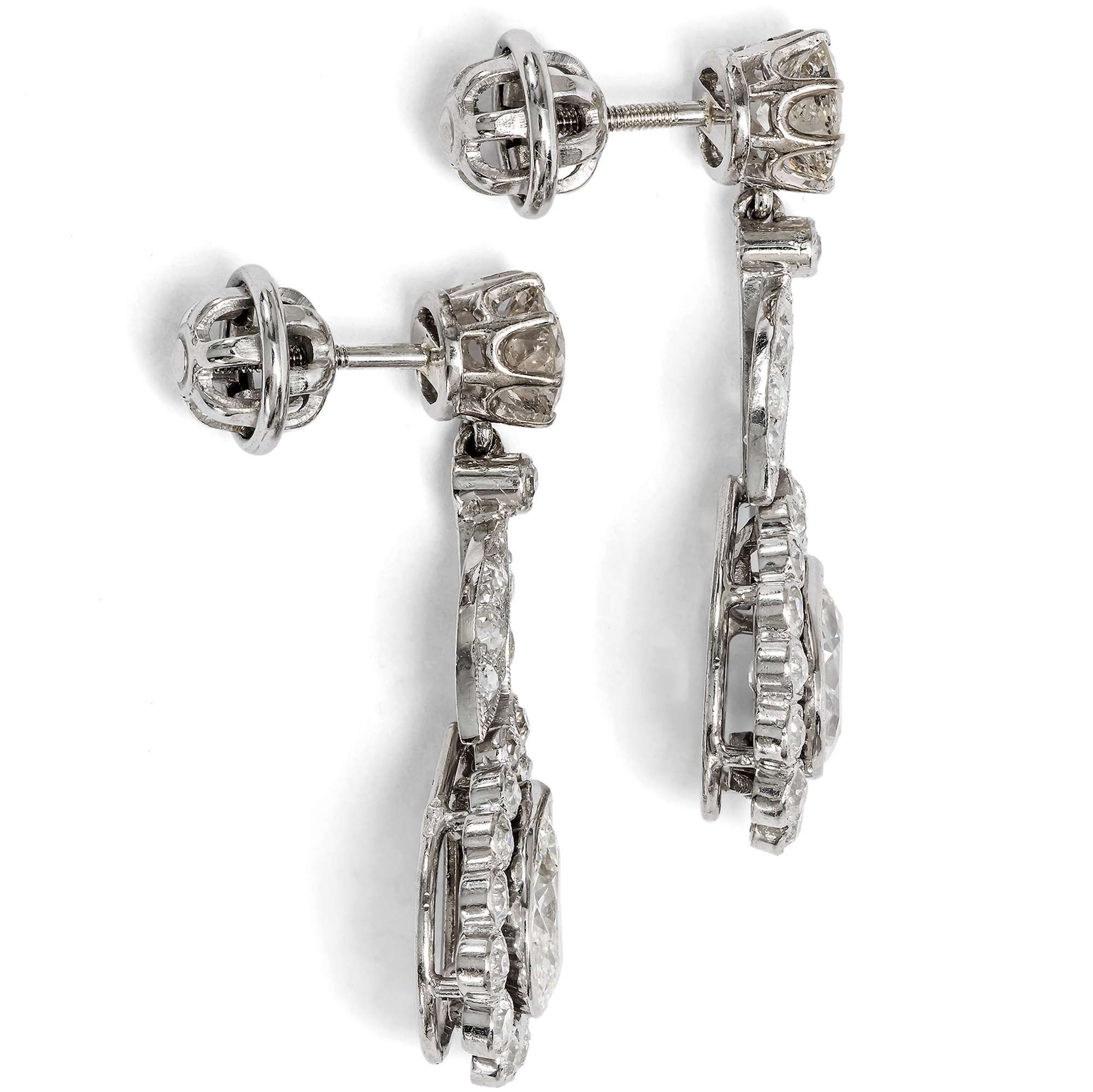 625503-hofer-antikschmuck-Kostbare-Ohrringe-mit-Diamanten-im-Altschliff-in-Platin-um-1910-Blueten-aus-Eis_2