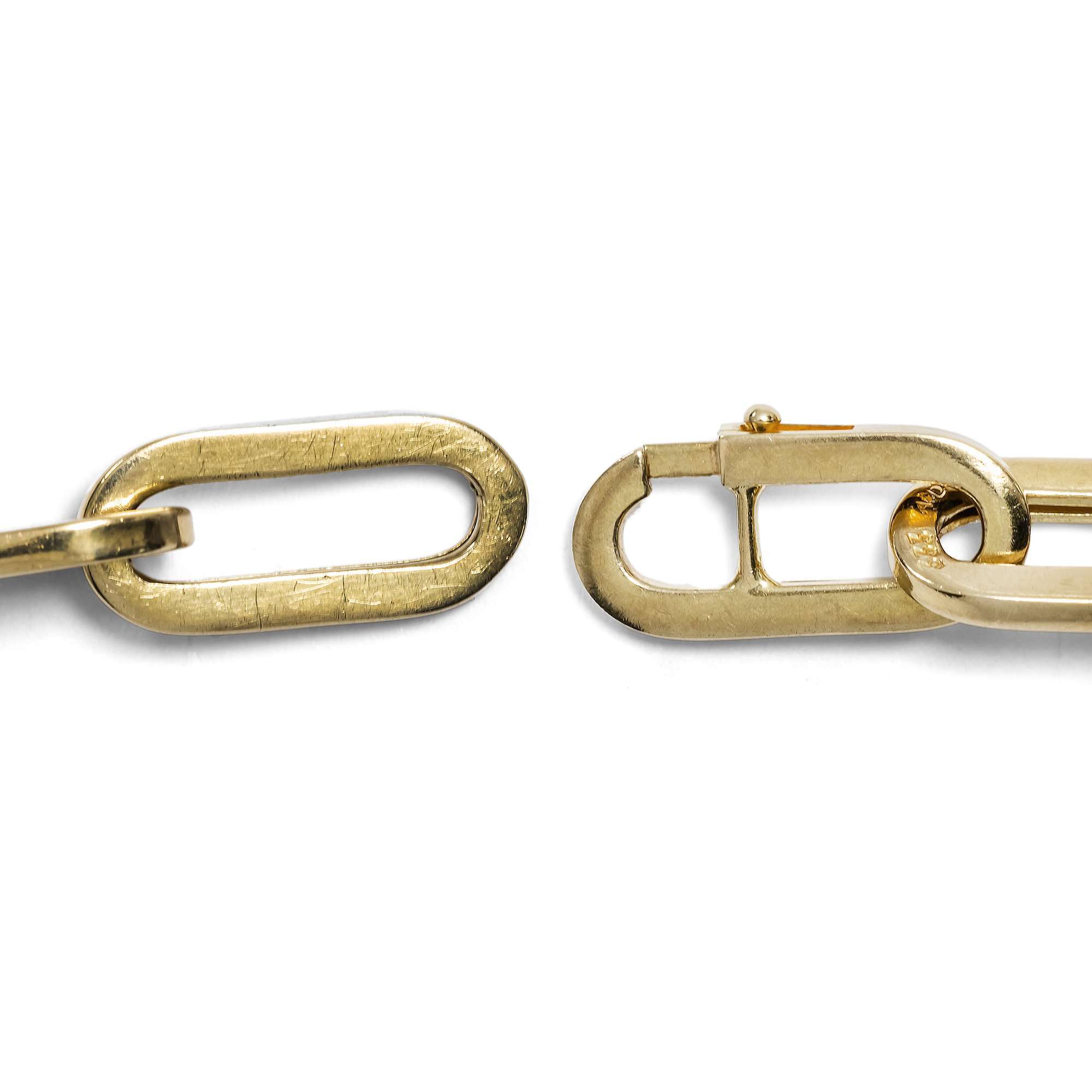 625966-hofer-antikschmuck-Vintage-Bettelarmband-aus-Gold-mit-sechs-Anhaengern-um-1960-Sammelfreuden_2