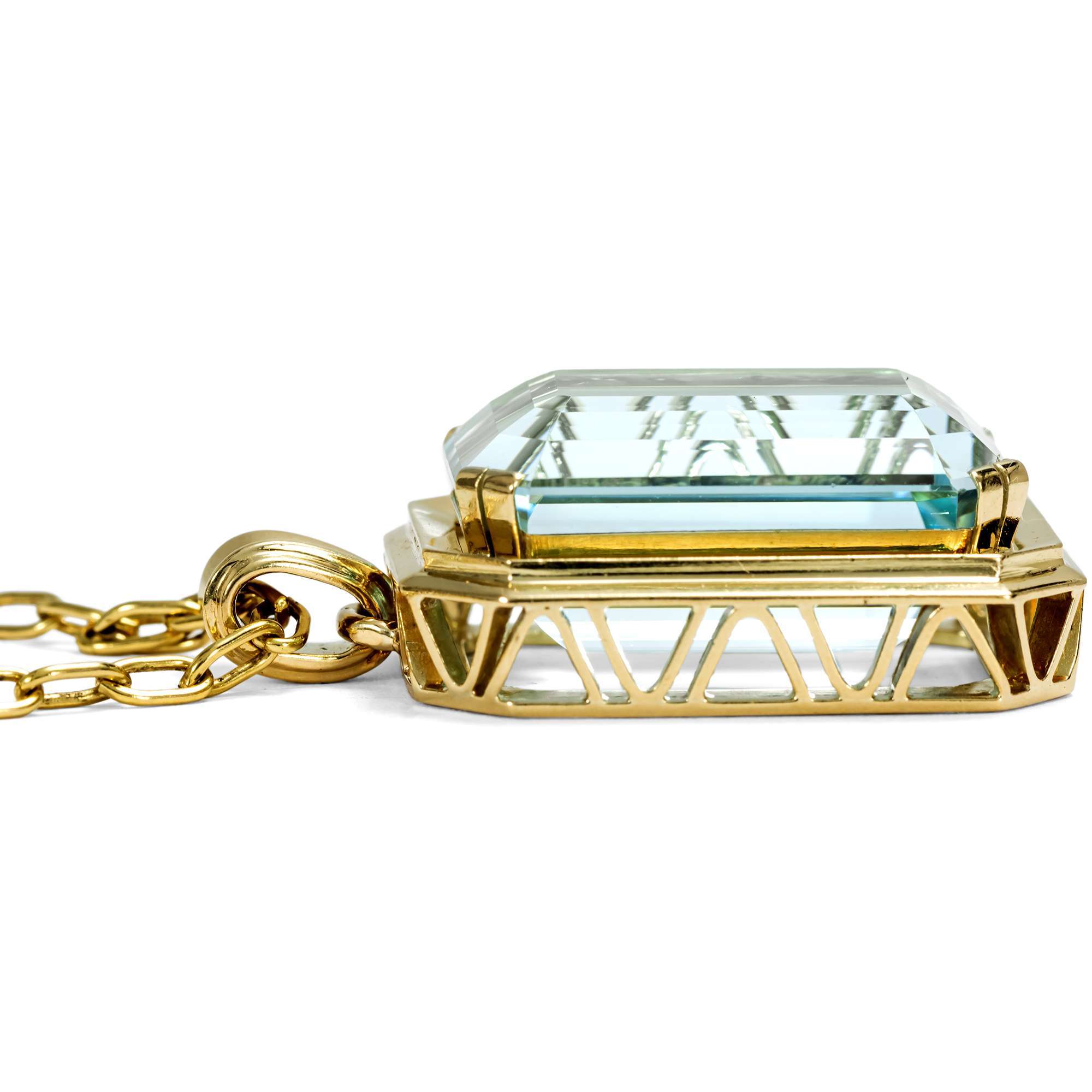 627127-hofer-antikschmuck-Vintage-Anhaenger-mit-grossem-Aquamarin-in-Gold-Deutschland-um-1965-Meerespoesie_1